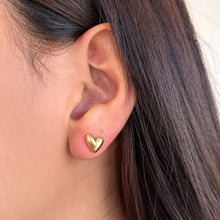 Load image into Gallery viewer, 18K Gold Filled - Mini Heart Earrings
